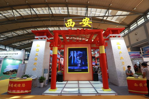 第九屆中國(guó)西部文化產(chǎn)業(yè)博覽會(huì)側(cè)記 文創(chuàng)產(chǎn)品爭(zhēng)奇斗艷，數(shù)字文化創(chuàng)意引領(lǐng)未來(lái)